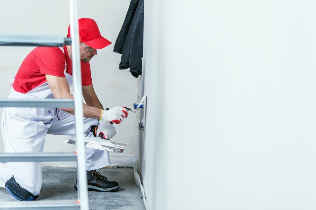 Drywall painting Dubai,Interior wall painting,Professional painters Dubai,Exterior house painting Dubai,Textured wall finishes,Affordable painting services,Commercial drywall painting,Residential painting contractors,Dubai home improvement,Wall repair and painting