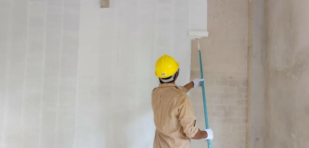 Antifungal Wall Painting Services in Dubai 3